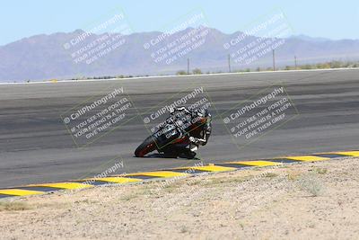media/May-06-2024-Moto Forza (Mon) [[b33359f27d]]/1-Advanced/Session 2 (Bowl)/